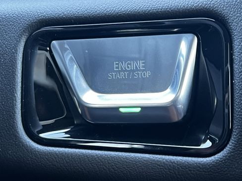 New 2026 GMC Yukon XL Denali w/ Denali Reserve Package image 18