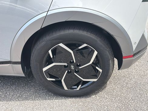 Certified 2024 Hyundai Ioniq 5 Limited RWD image 21