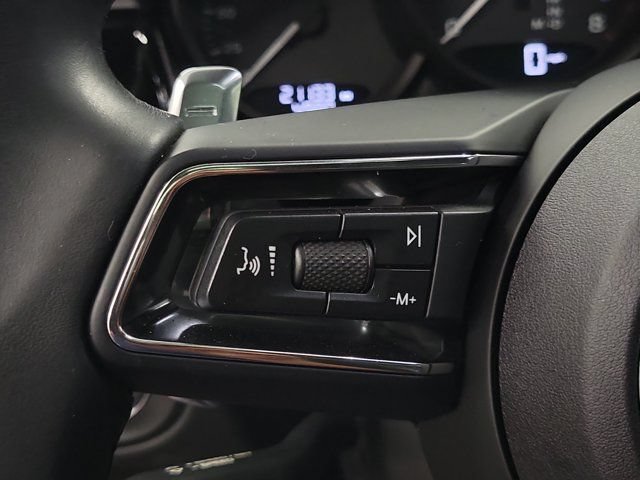 Used 2024 Porsche Macan AWD/4WD image 26