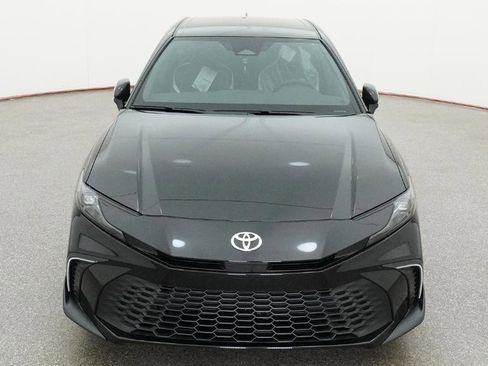 New 2026 Toyota Camry SE FWD image 2