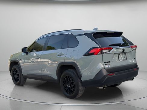 Used 2022 Toyota RAV4 XLE w/ Convenience Package FWD image 42
