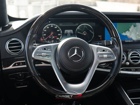 Used 2019 Mercedes-Benz S 560 4MATIC Sedan w/ Premium Package image 26