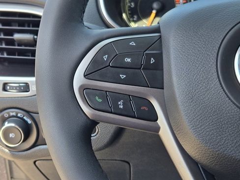 Used 2022 Jeep Cherokee Latitude Lux image 28