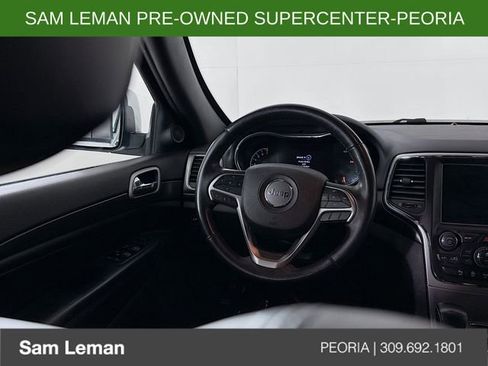 Used 2018 Jeep Grand Cherokee Altitude AWD/4WD image 11