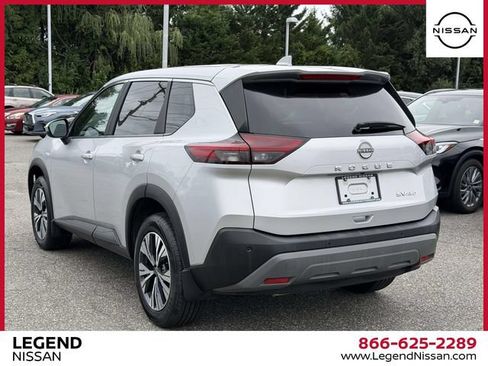 Certified 2023 Nissan Rogue SV AWD/4WD image 6