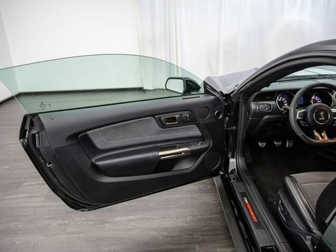 Used 2020 Ford Mustang Shelby GT350 w/ Technology Package image 16
