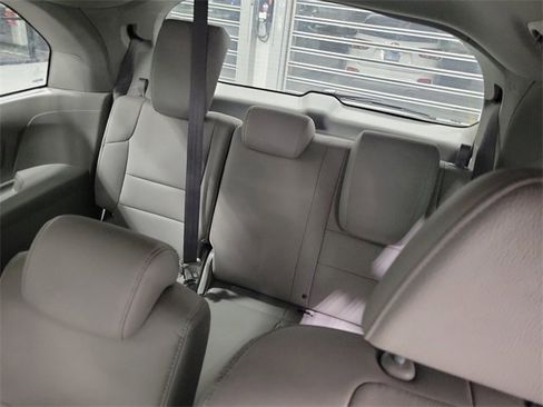 Used 2016 Honda Odyssey EX-L image 14