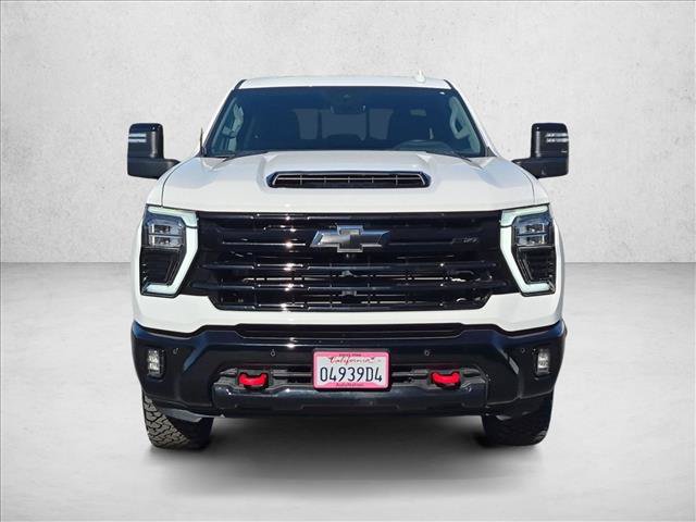Used 2025 Chevrolet Silverado 2500 LTZ w/ LTZ Plus Package AWD/4WD image 2