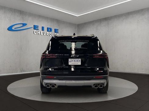 New 2026 Chevrolet Traverse Z71 w/ Enhanced Driving Package AWD/4WD image 7