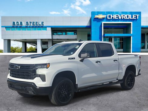 Certified 2025 Chevrolet Silverado 1500 LT Trail Boss w/ Convenience Package II AWD/4WD image 2