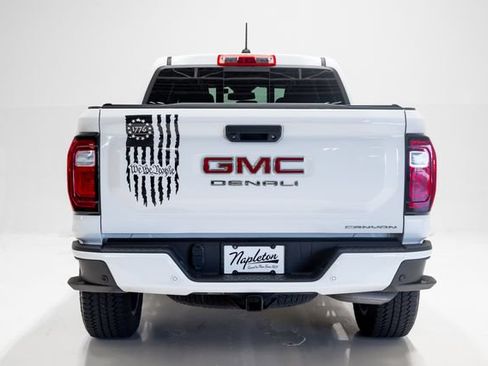 Used 2024 GMC Canyon Denali AWD/4WD image 29