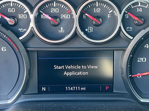 Used 2021 Chevrolet Suburban RST w/ Luxury Package AWD/4WD image 11