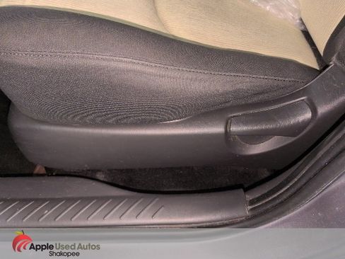 Used 2008 MAZDA Tribute s image 12