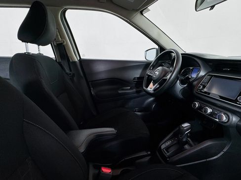 Used 2022 Nissan Kicks S image 28