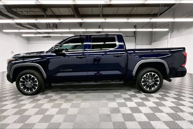 Used 2024 Toyota Tundra Limited AWD/4WD image 15