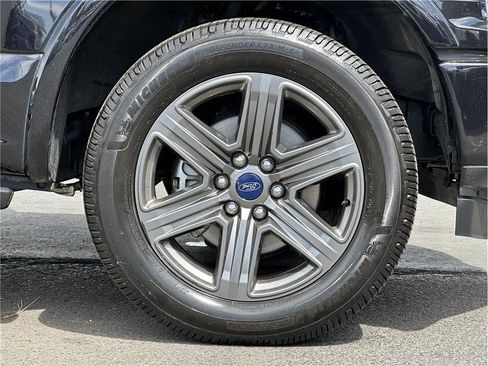 Used 2020 Ford F150 XLT w/ Equipment Group 302A Luxury AWD/4WD image 27