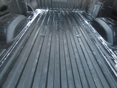 New 2026 GMC Sierra 3500 SLT w/ SLT Premium Package image 15