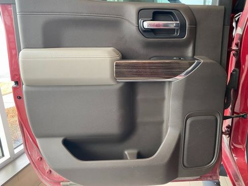 Certified 2020 Chevrolet Silverado 1500 RST image 9