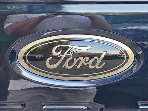 Used 2025 Ford F250 XLT w/ Black Appearance Package image 41