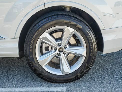 Used 2023 Audi Q7 2.0T Premium Plus w/ Premium Plus Package image 11