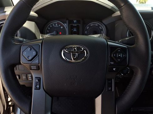 Certified 2023 Toyota Tacoma TRD Sport AWD/4WD image 14