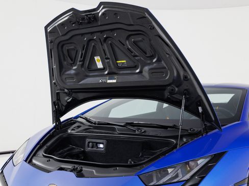 Used 2023 Lamborghini Huracan Tecnica RWD image 50