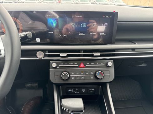 New 2026 Hyundai Tucson SE image 18