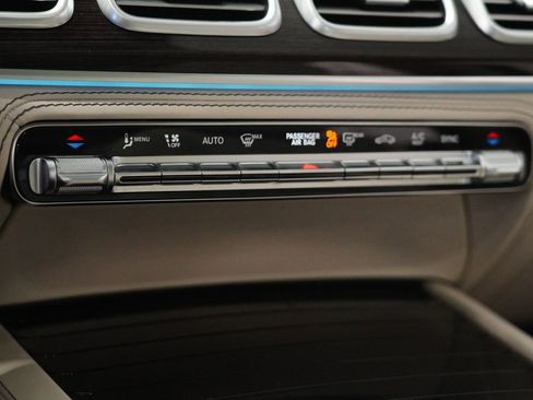 New 2026 Mercedes-Benz GLE 53 AMG 4MATIC image 30