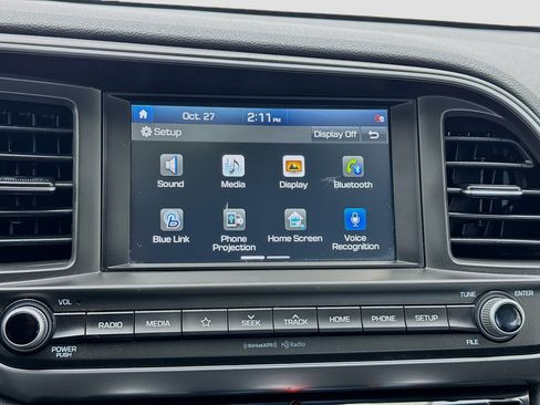 Used 2020 Hyundai Elantra Value Edition w/ Cargo Package (C1) image 9