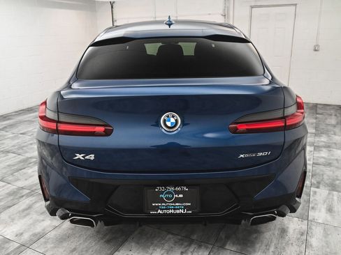 Used 2022 BMW X4 xDrive30i w/ M Sport Package 2 image 5