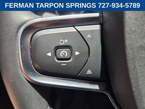 Certified 2024 Volvo XC40 B5 Plus w/ Protection Package Premier AWD/4WD image 30