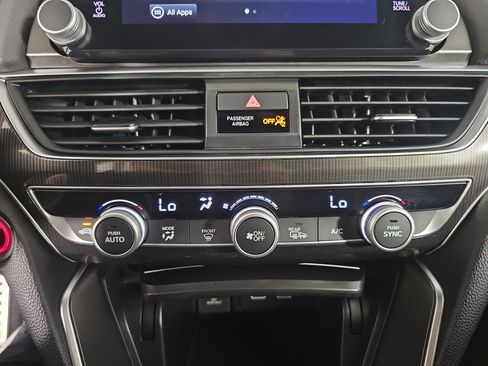 Certified 2022 Honda Accord Sport image 30