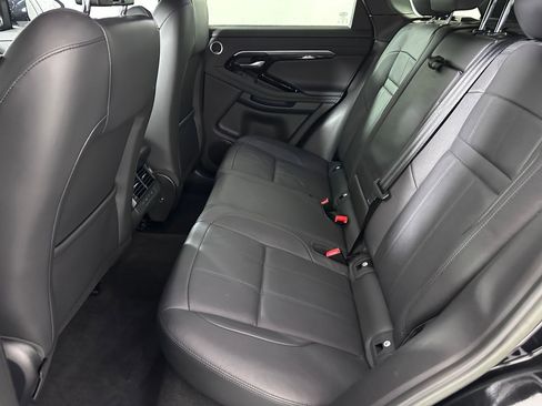 Used 2023 Land Rover Range Rover Evoque R-Dynamic SE image 13
