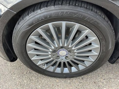 Used 2015 Mercedes-Benz C 300 4MATIC Sedan w/ Premium 1 Package image 19