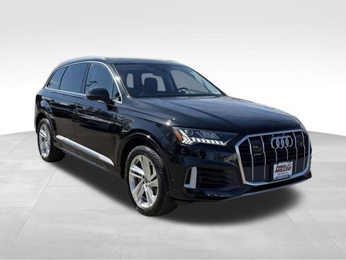 Used 2023 Audi Q7 3.0T Premium w/ Convenience Package AWD/4WD image 4
