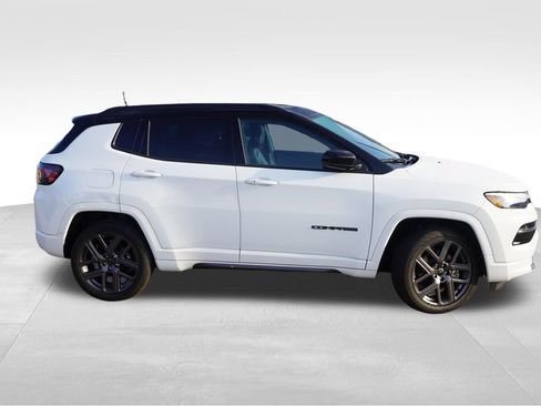 Certified 2025 Jeep Compass Limited w/ High Altitude Package AWD/4WD image 2