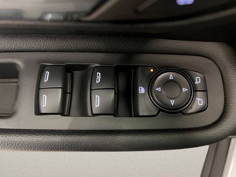 Certified 2024 GMC Terrain SLE FWD image 16