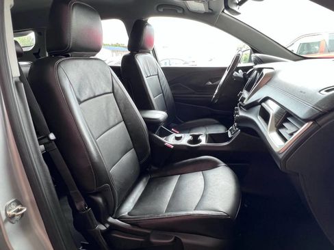 Used 2019 GMC Terrain SLT image 20