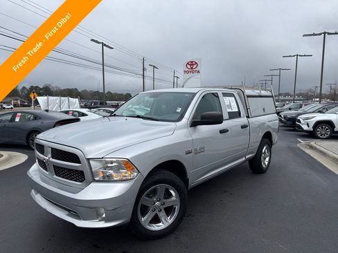 Used 2017 RAM 1500 Express image 1