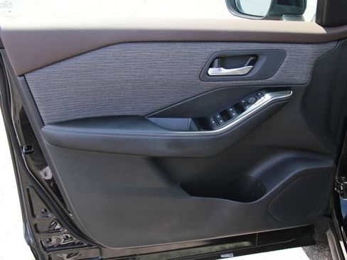 Certified 2023 Nissan Rogue SV AWD/4WD image 13