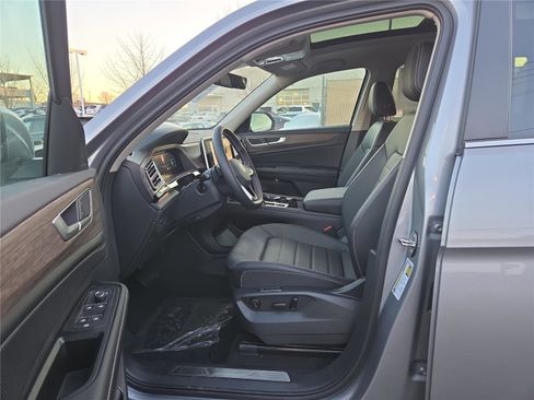 New 2026 Volkswagen Atlas SEL image 14