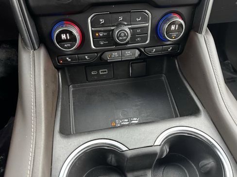 Certified 2022 Chevrolet Tahoe LT w/ Luxury Package image 17