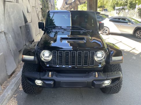 Used 2024 Jeep Wrangler Unlimited Rubicon 392 AWD/4WD image 10