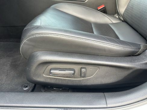 Used 2022 Honda Civic EX-L image 12