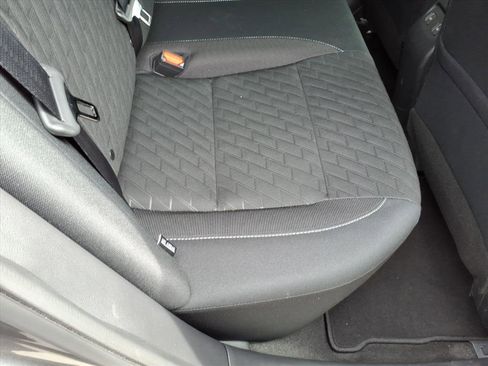 Used 2024 Nissan Kicks SV FWD image 20