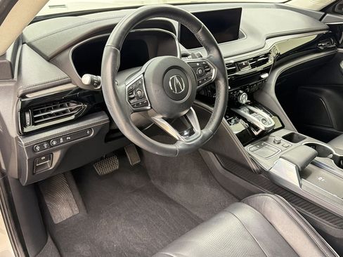 Used 2022 Acura MDX SH-AWD w/ Advance Package image 4