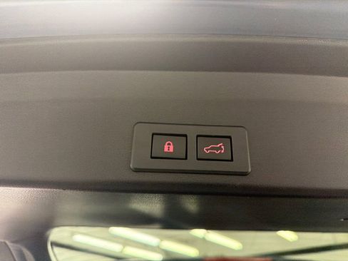 Used 2020 Subaru Ascent Touring w/ Popular Package #2A AWD/4WD image 21