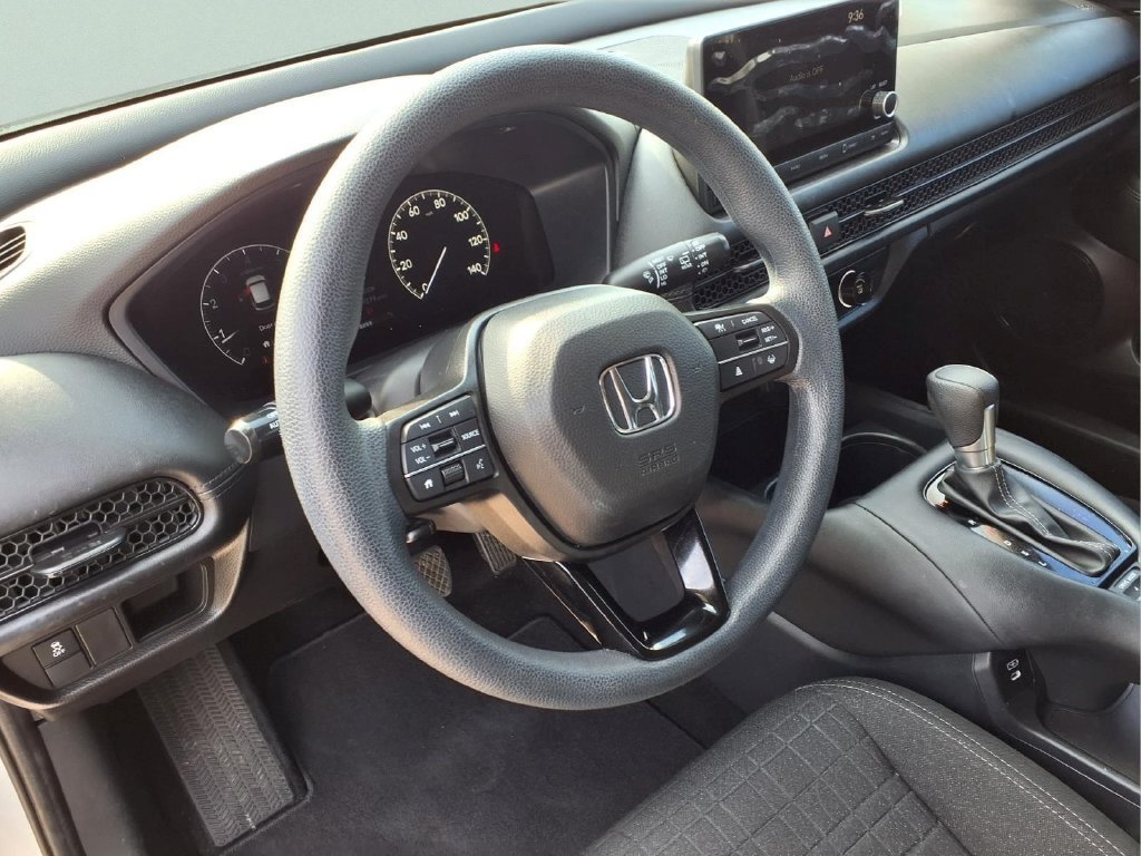 Certified 2025 Honda HR-V LX image 16