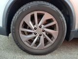 Used 2016 Nissan Rogue SL w/ SL Premium Package image 4