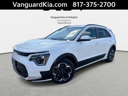 Certified 2024 Kia Niro Wind